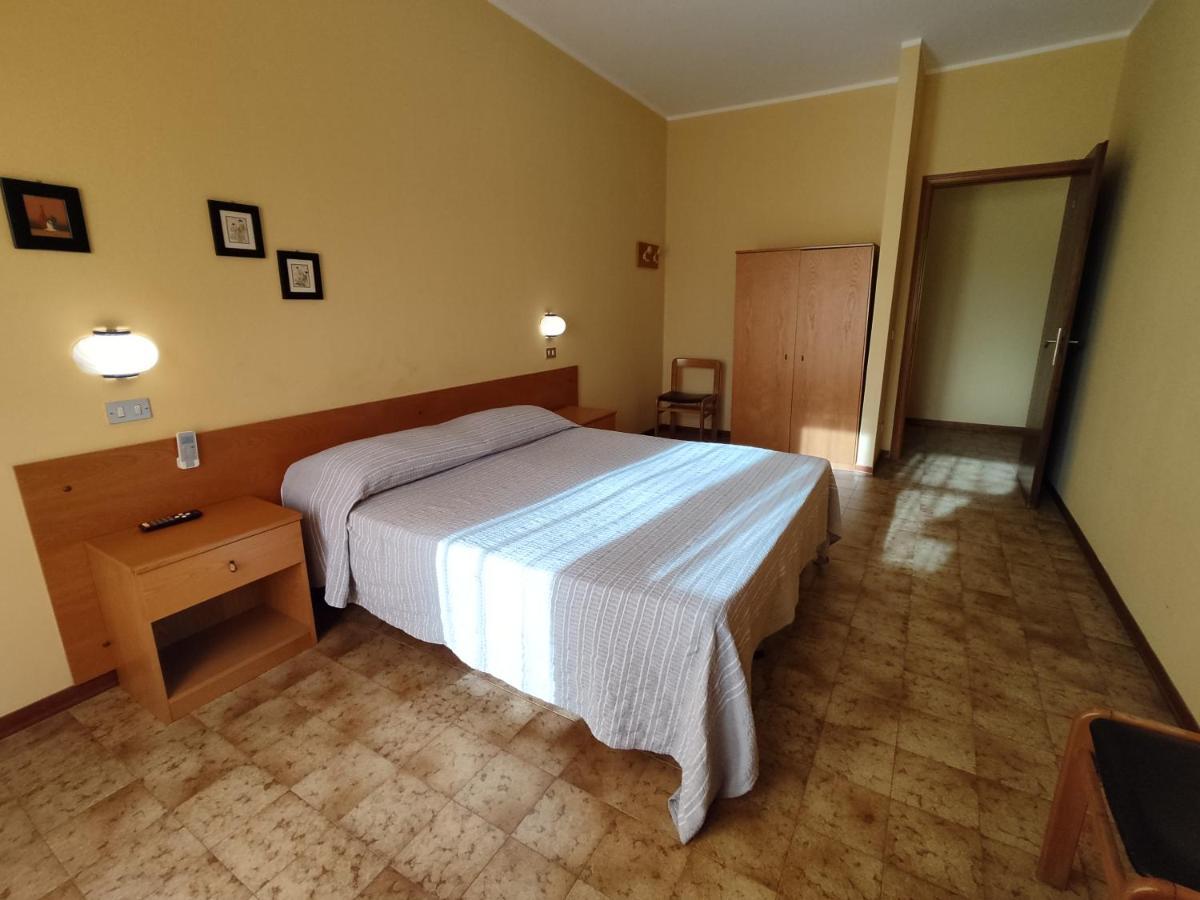 Hotel Il Dollaro Villa San Giovanni Eksteriør bilde
